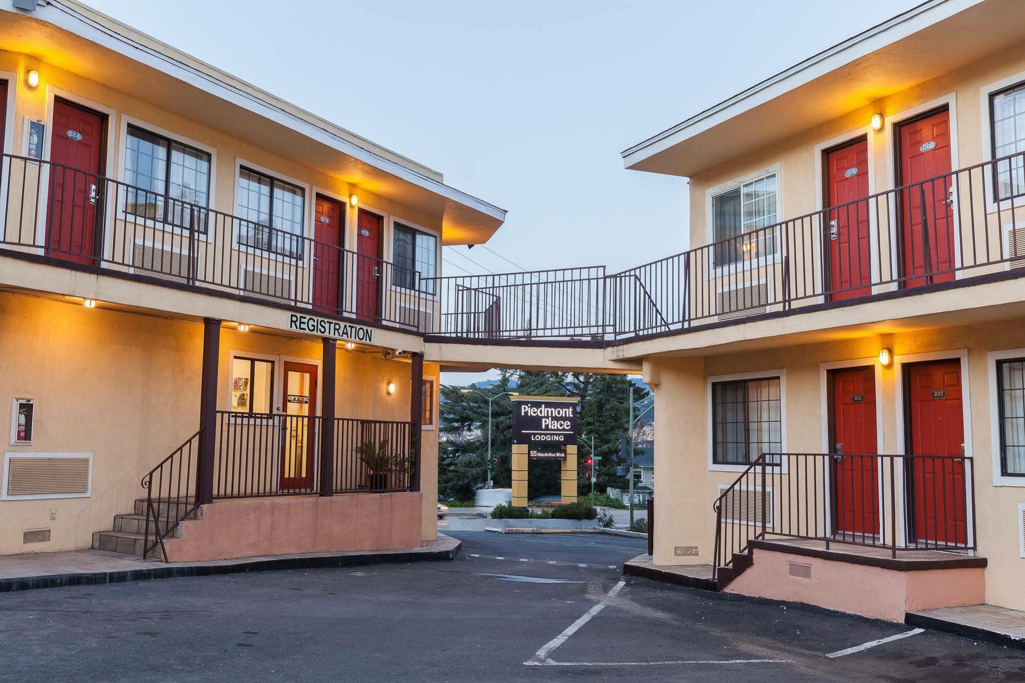 Piedmont Place Motel Oakland Esterno foto